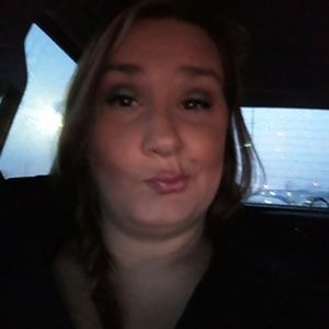 Meet your Posher, Stacy